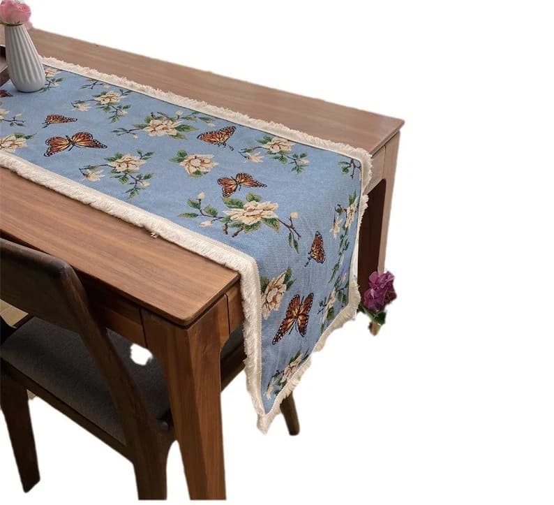 Khăn trải bàn phong cách đồng quê Mỹ in hoa bướm