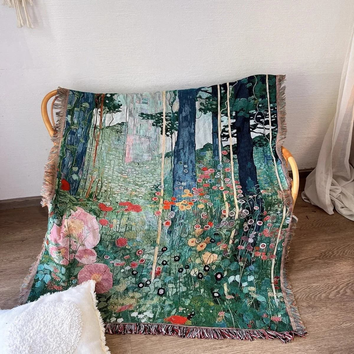 Thảm treo Klimt Secret Garden - Chăn sofa trang trí tường