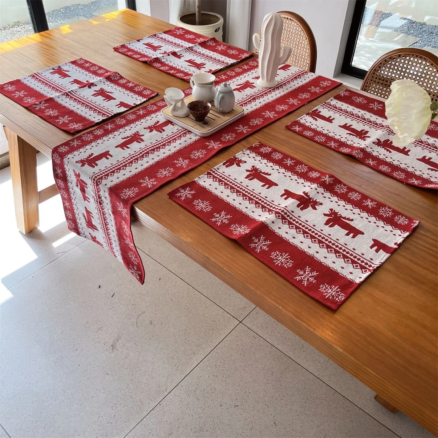 Bộ khăn trải bàn và thảm lót đĩa Giáng sinh phong cách Bắc Âu