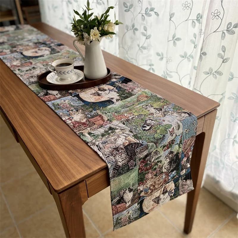 Khăn trải bàn vải cotton linen pha họa tiết hoa và mèo