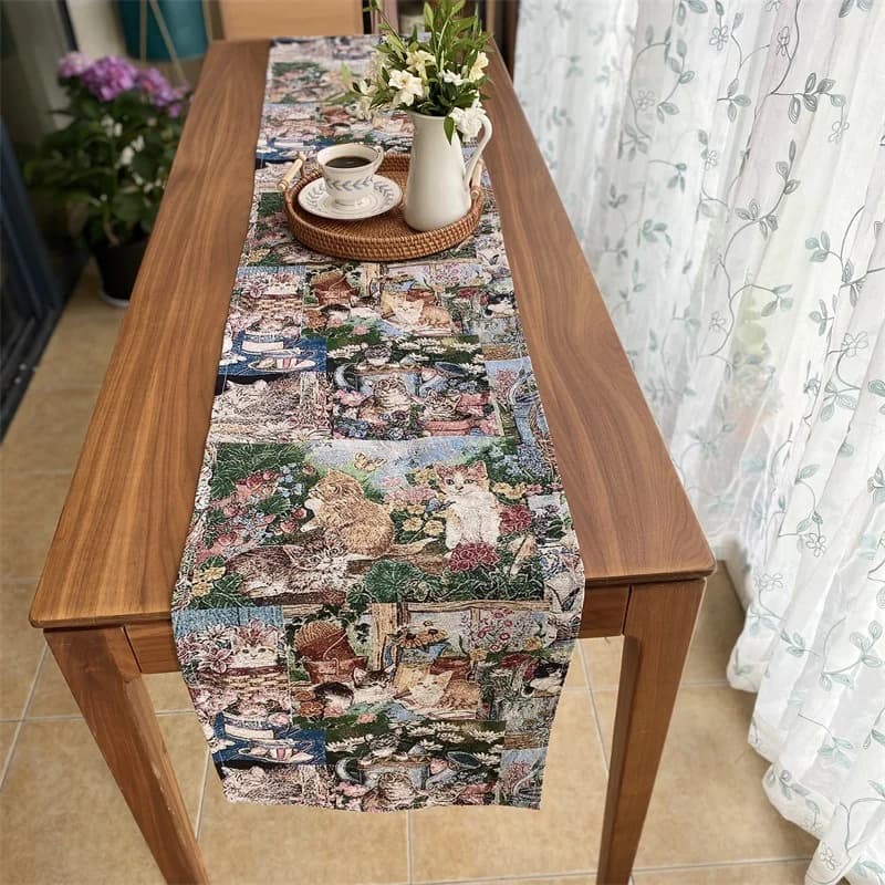 Khăn trải bàn vải cotton linen pha họa tiết hoa và mèo